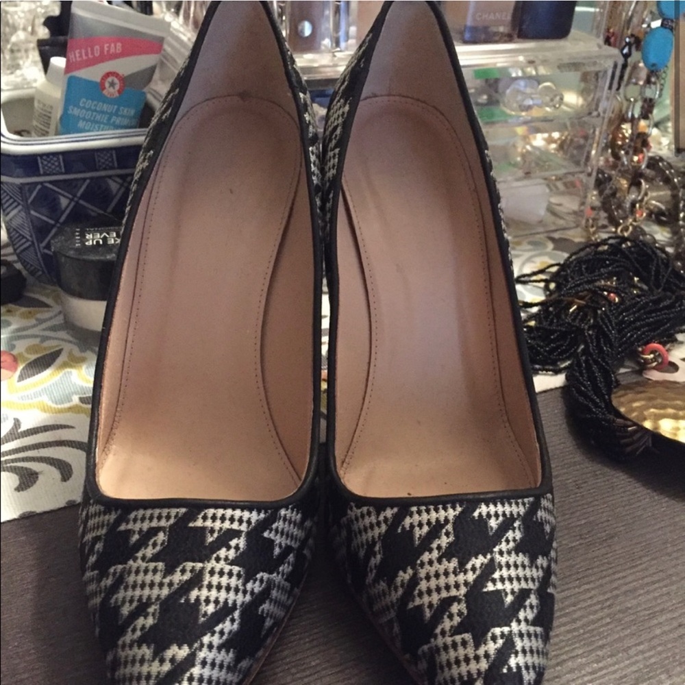 EUC J.Crew 3.5 in houndstooth heels